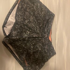 Brooks running shorts xs